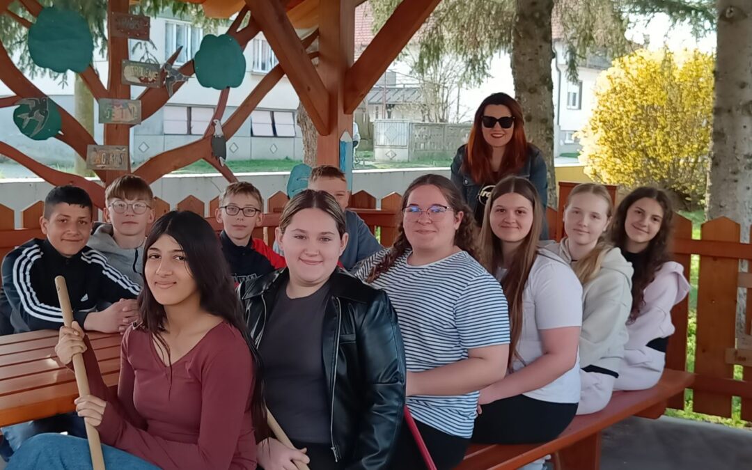 Učenici 7.b razreda sat razrednika proveli na svježem zraku