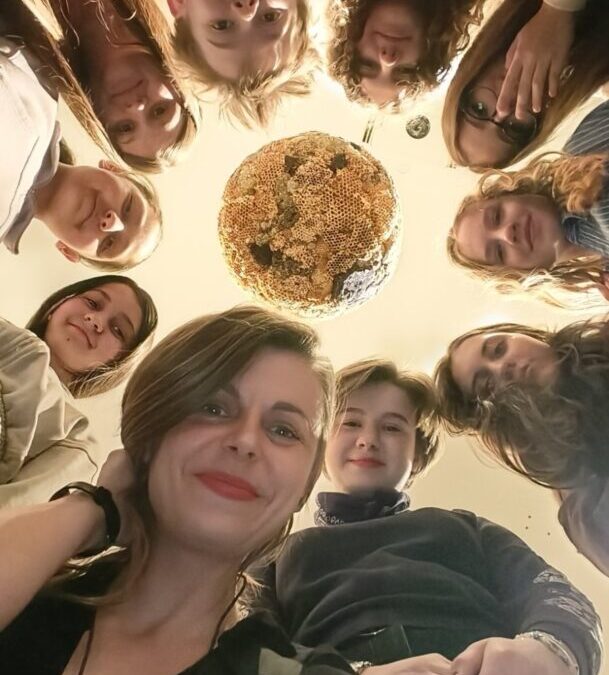 LIKOVNA GRUPA POSJETILA IZLOŽBU “NATURA PO_ETICA” U MUZEJU MODERNE I SUVREMENE UMJETNOSTI