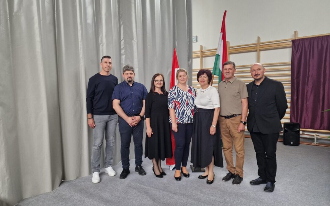 Naša škola na Hrvatskoj kulturnoj smotri u Boršfi