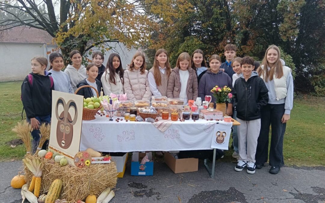Učenička zadruga “Lafra” na Danima kruha u Dekanovcu