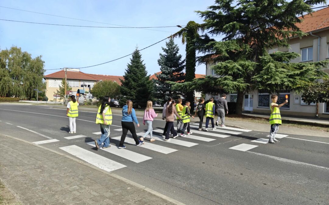 SIGURNO U PROMETU